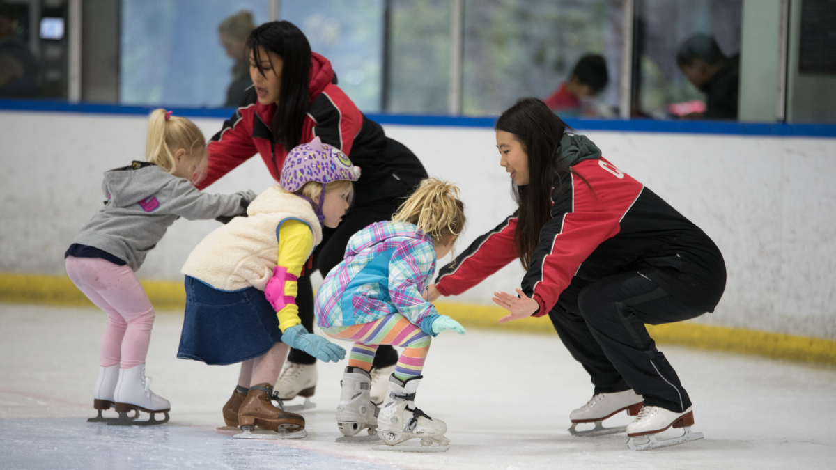 take-a-spin-ice-skating-rinks-near-atlanta-for-fresh-air-frosty-fun